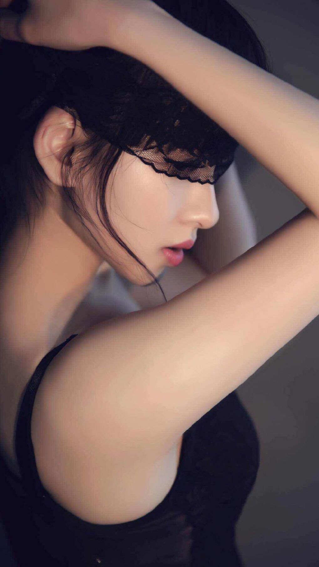 熊猫体育网站入口-德甲激战：拜仁在补时阶段绝杀多特，榜首变化瞬间发生，德甲拜仁对多特