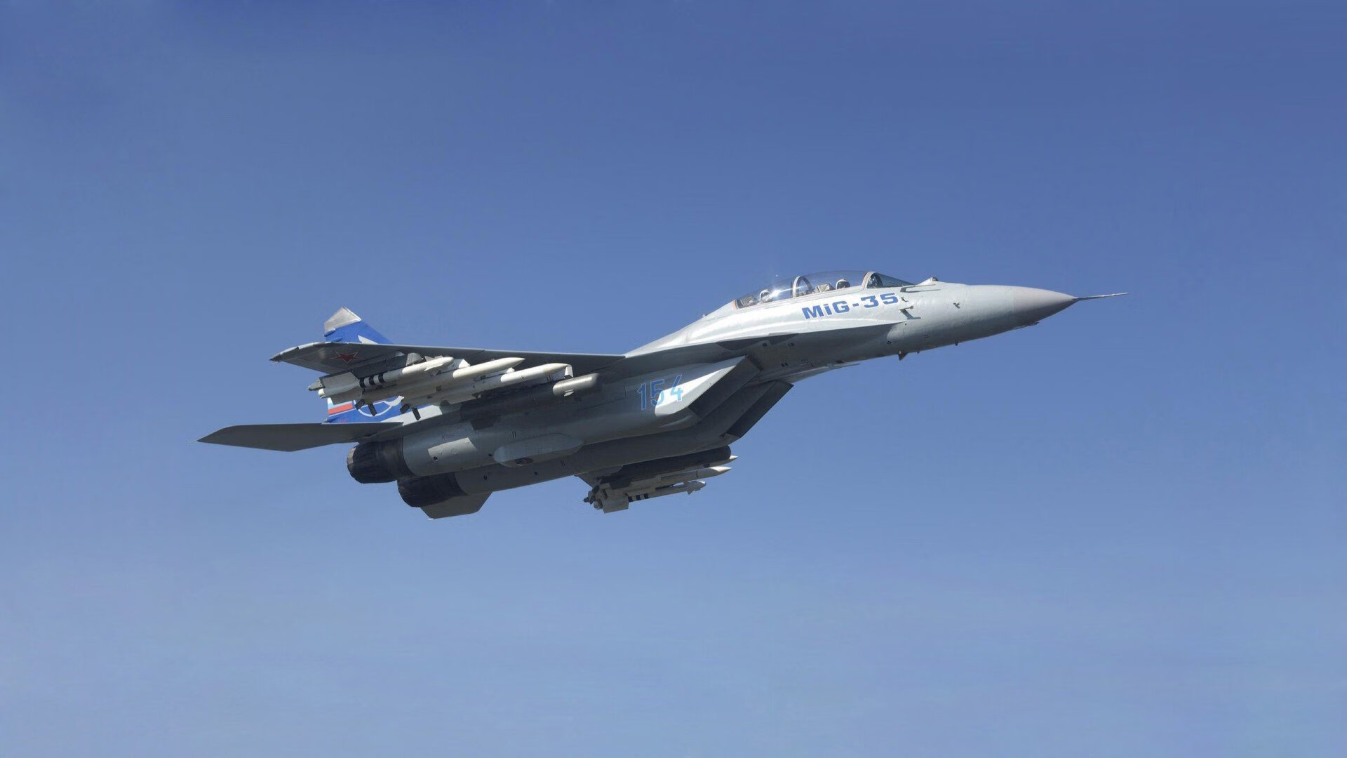 日本马术协会设立青少年马术奖学金，支持优秀学员发展。，日本马术障碍赛