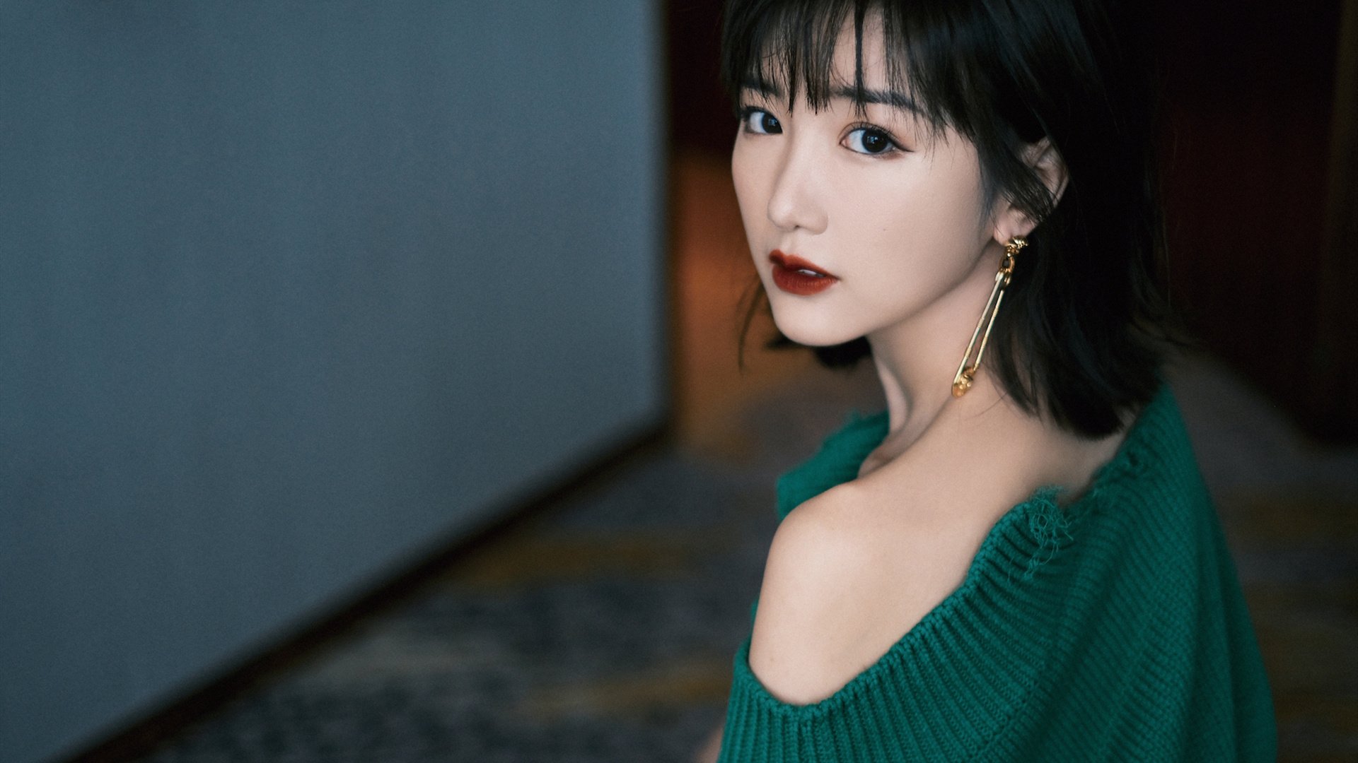 熊猫体育直播-掘金险胜凯尔特人，全明星赛前哨战中约基奇创下生涯新高，约基奇续约掘金