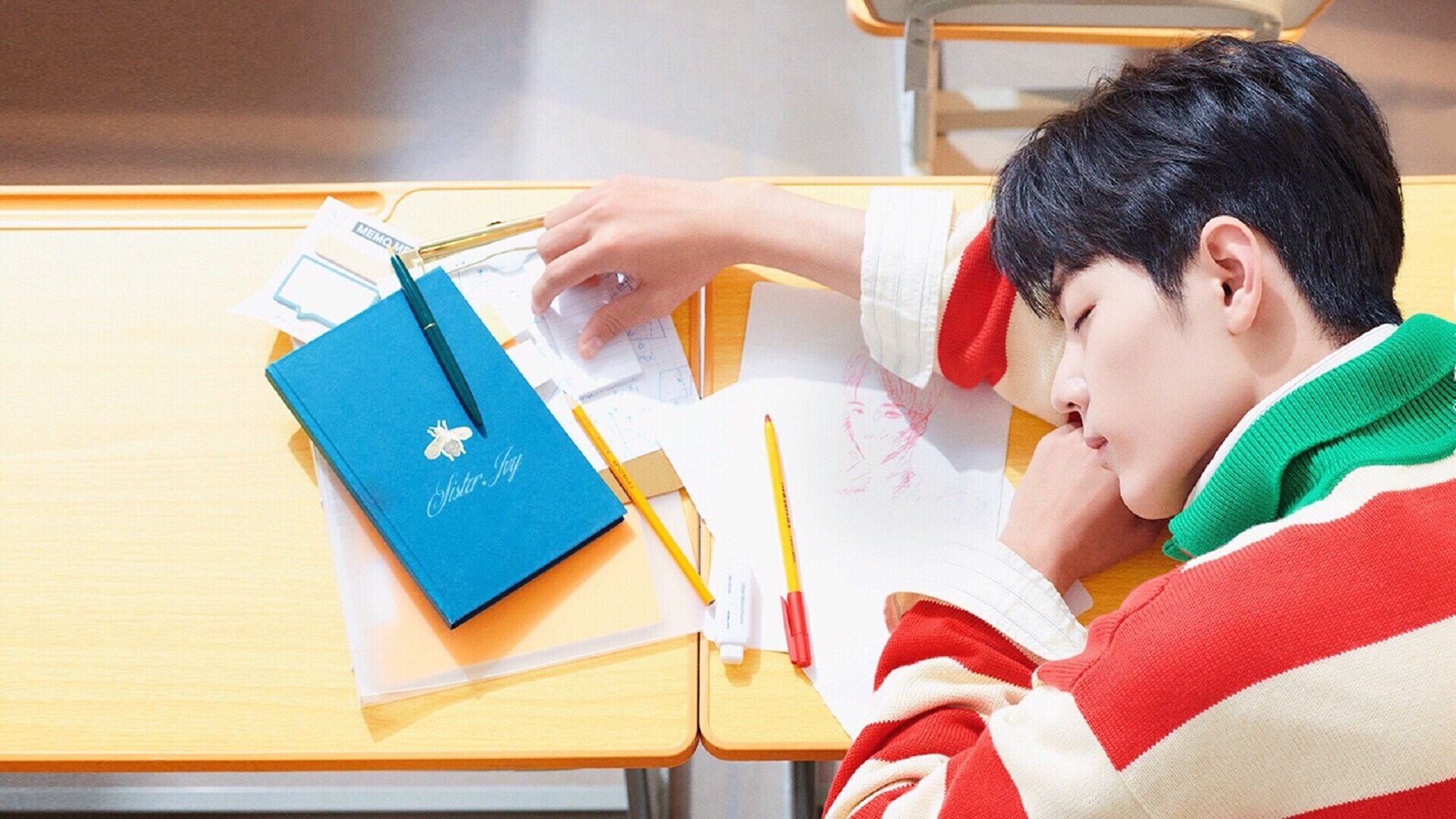 熊猫体育平台-拜仁中场防守拦截成功率极高，拜仁中场球员