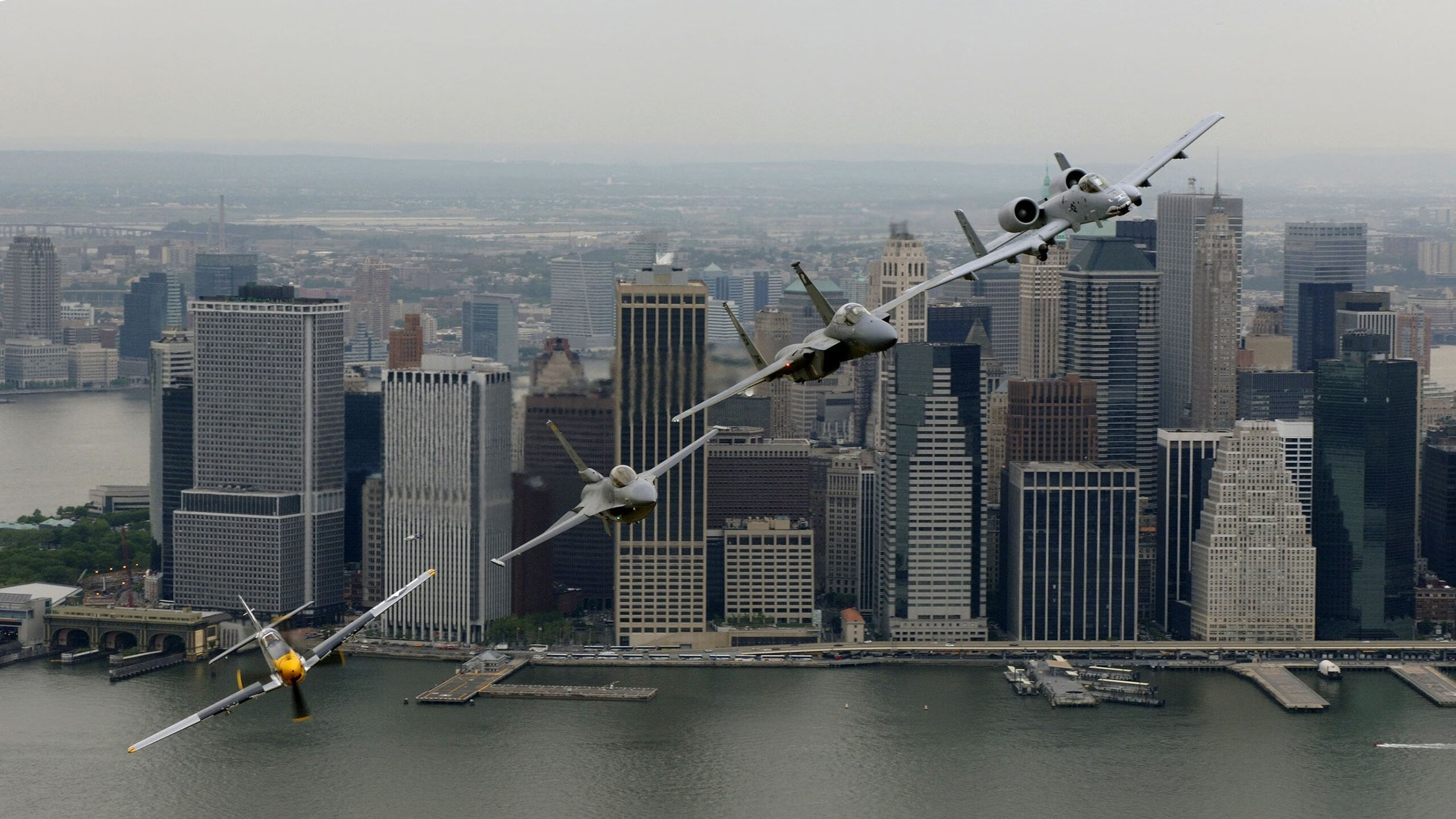 熊猫体育APP-科贝特泳池内外坚持不懈终见成效，科特贝尔衣柜怎么样