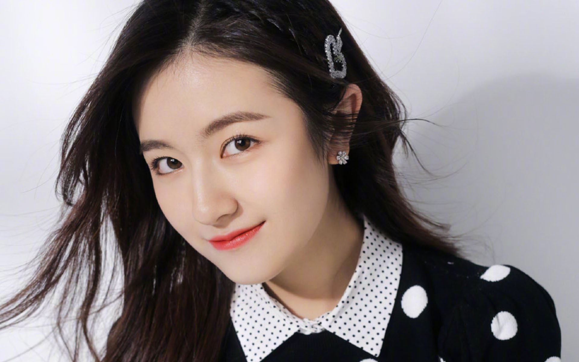 赛尔·阿尔斯塔:南非队防线的绝对核心,突破对方防守,阿尔纳赛尔